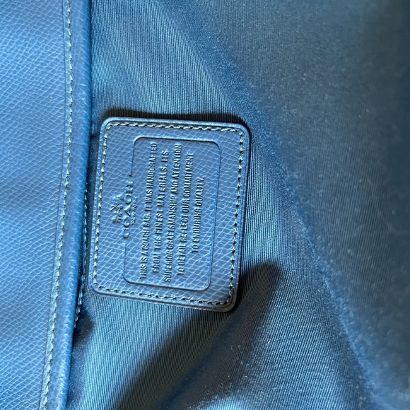 EUC Large Leather Coach Shoulder Bag - Picture 7 of 16